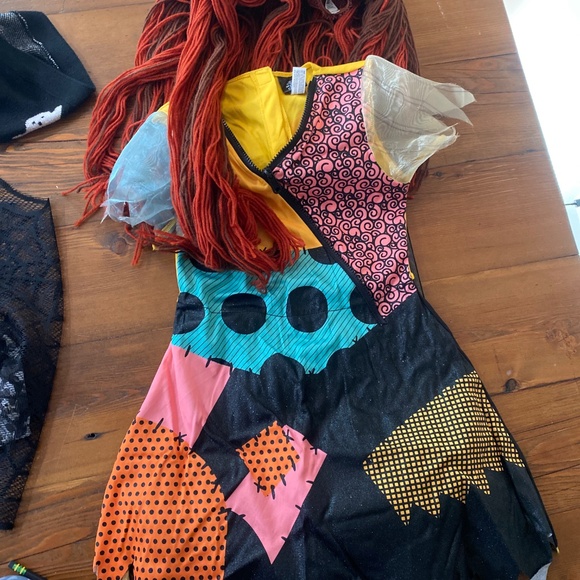 Girls Sally costume ‘nightmare before Christmas - Picture 2 of 6